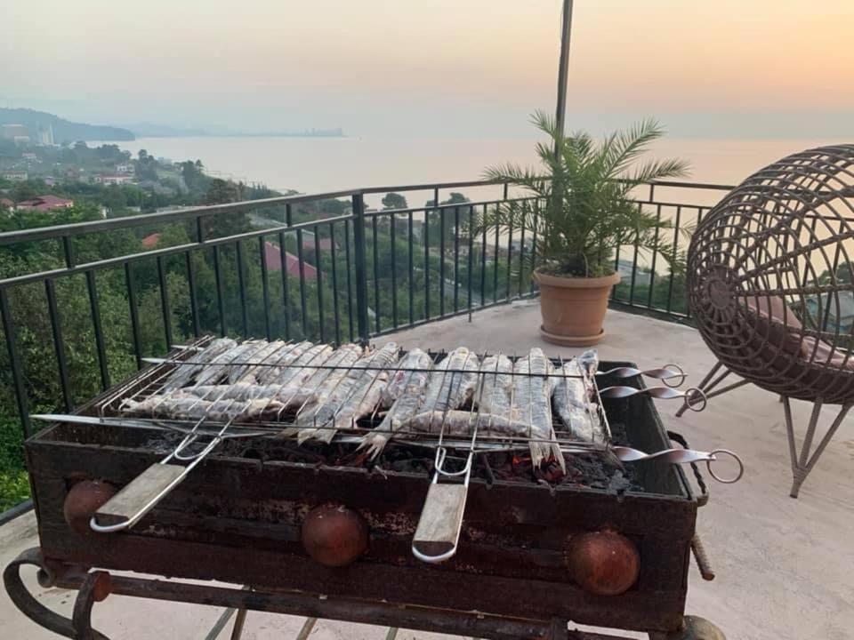 White House Chakvi Otel Dış mekan fotoğraf