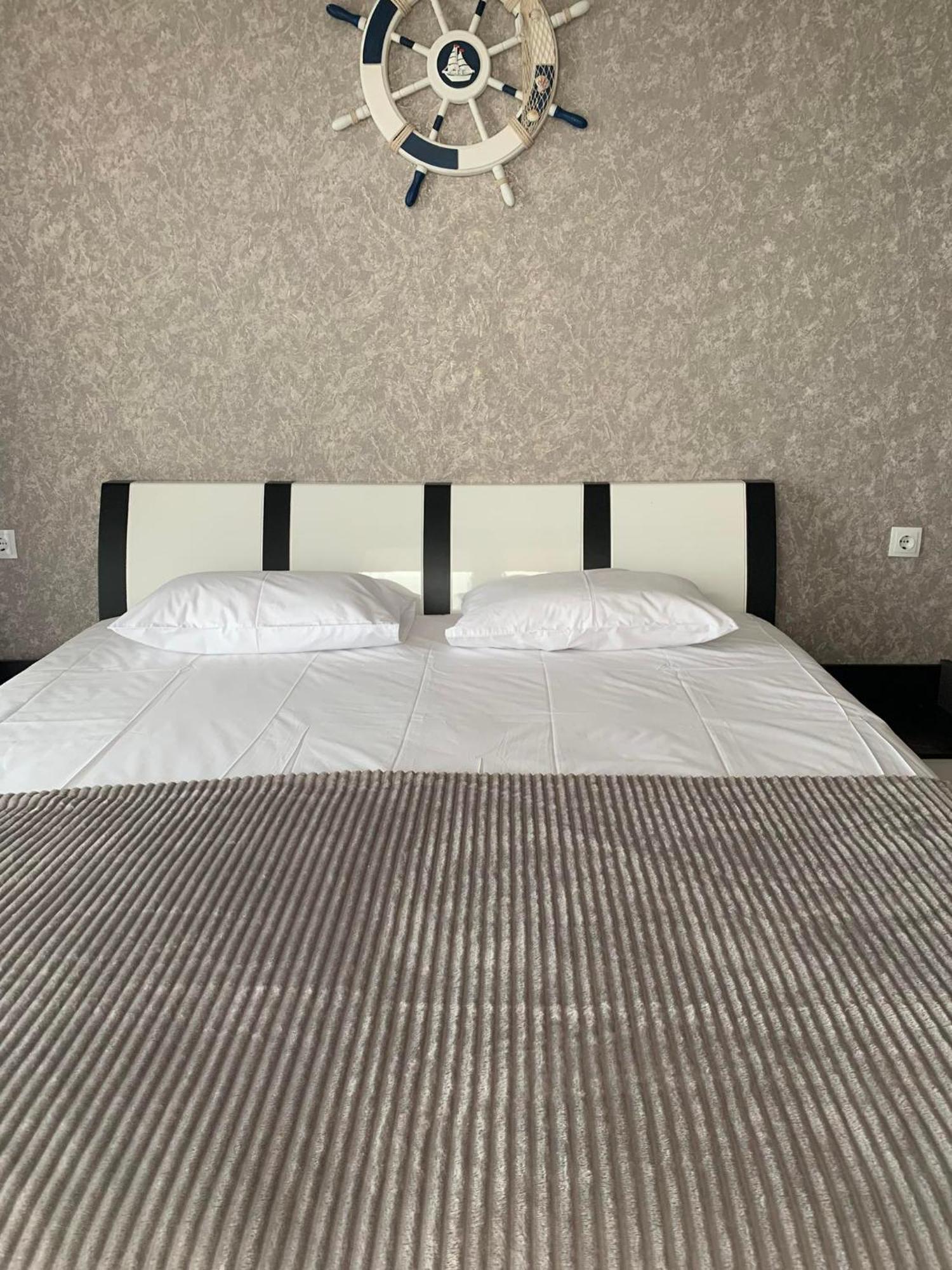 White House Chakvi Otel Dış mekan fotoğraf