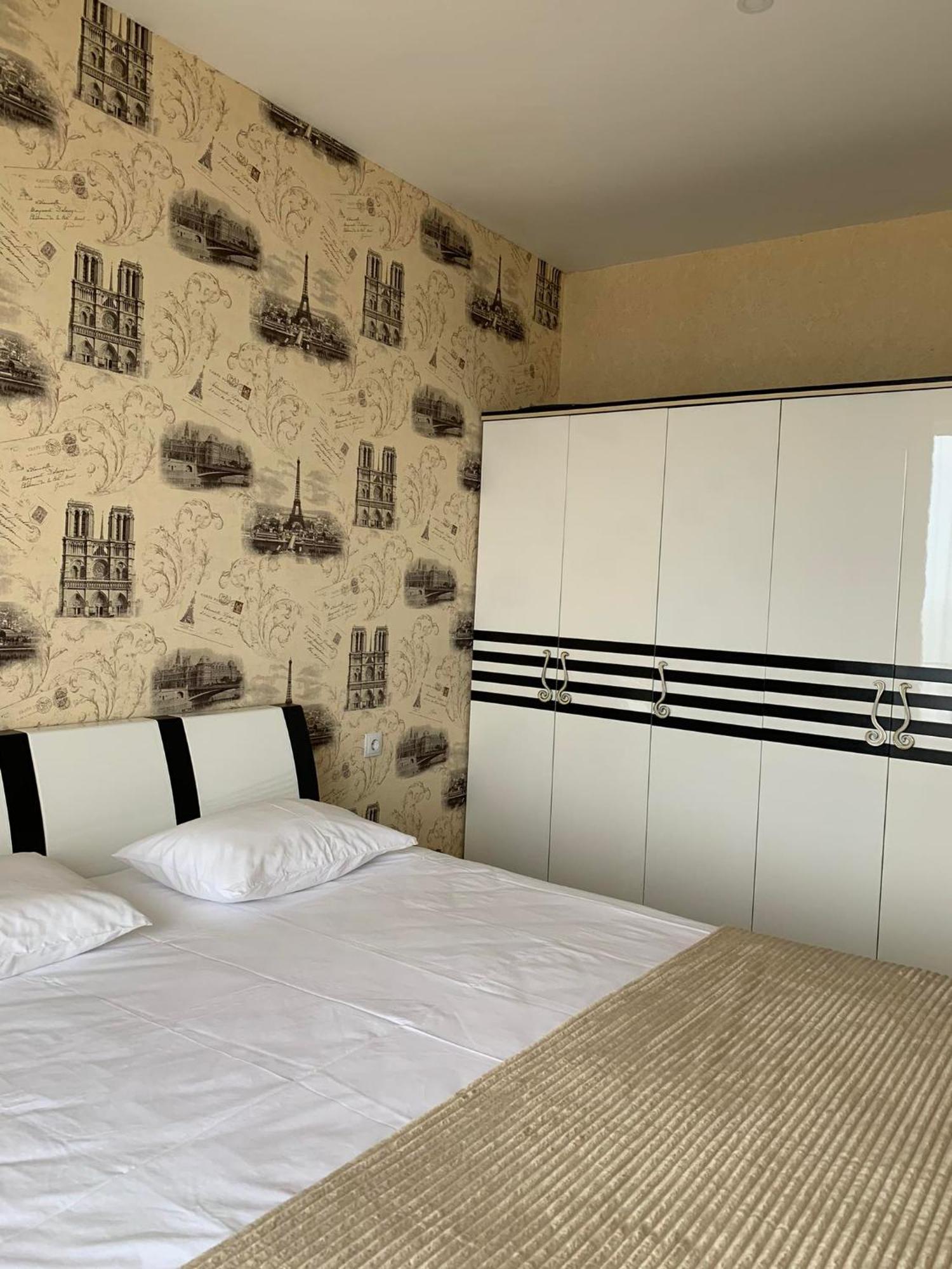 White House Chakvi Otel Dış mekan fotoğraf