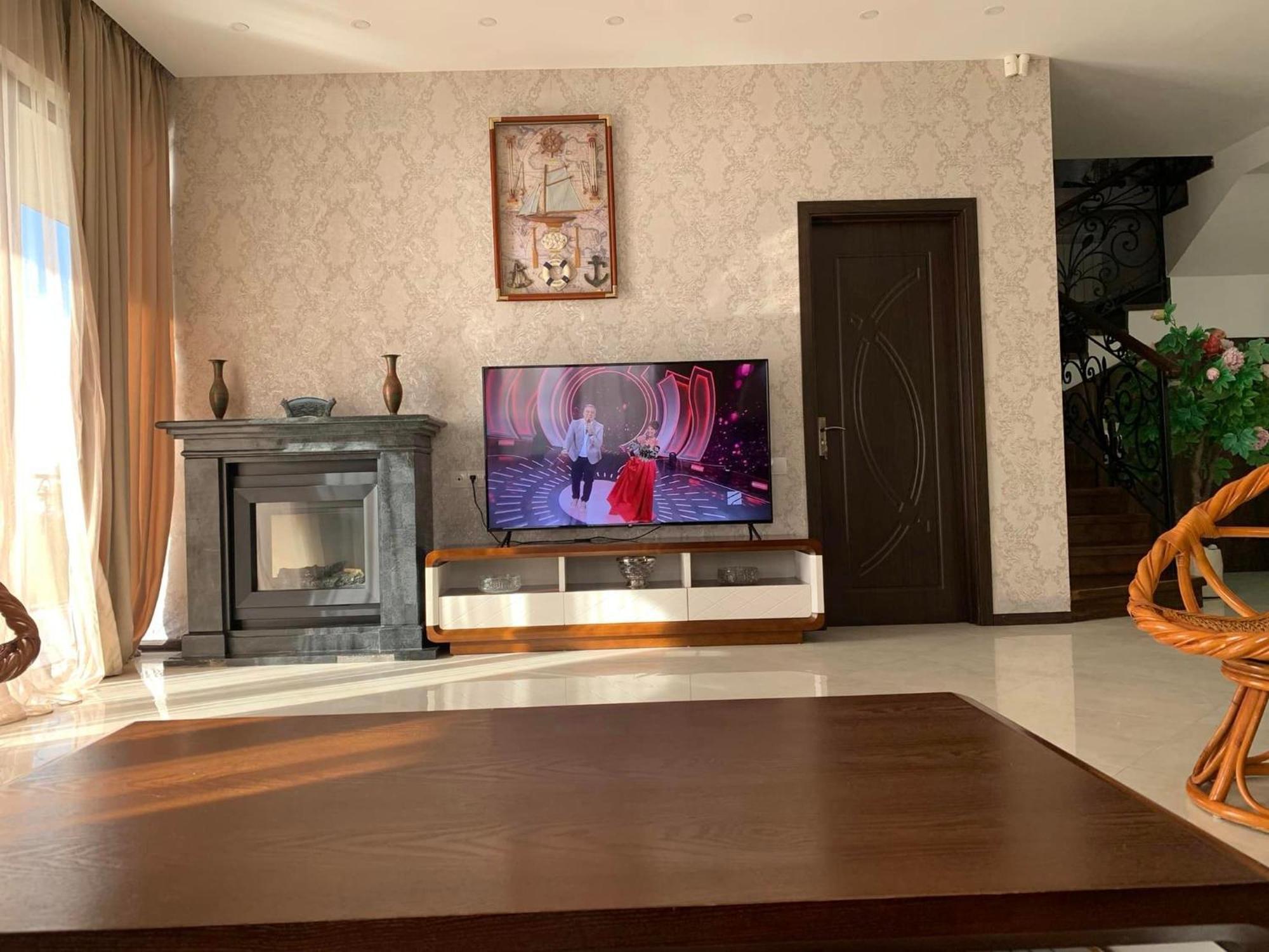 White House Chakvi Otel Dış mekan fotoğraf