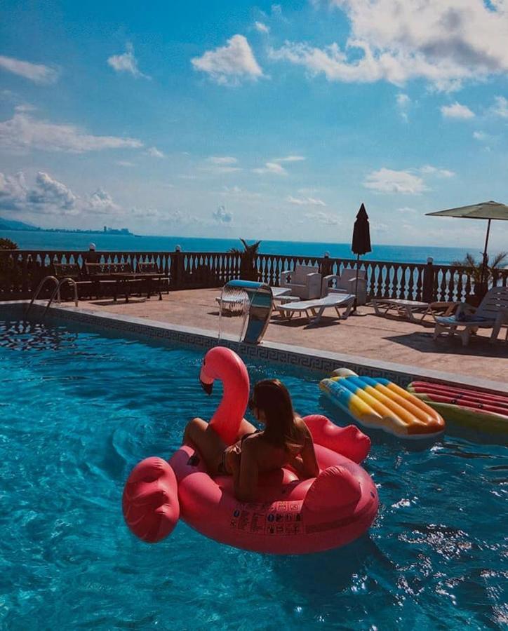 White House Chakvi Otel Dış mekan fotoğraf
